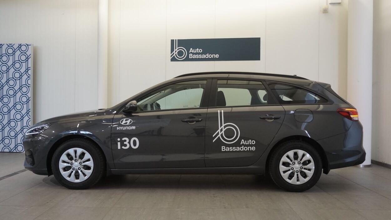 Hyundai i30 2024, photo 3/24