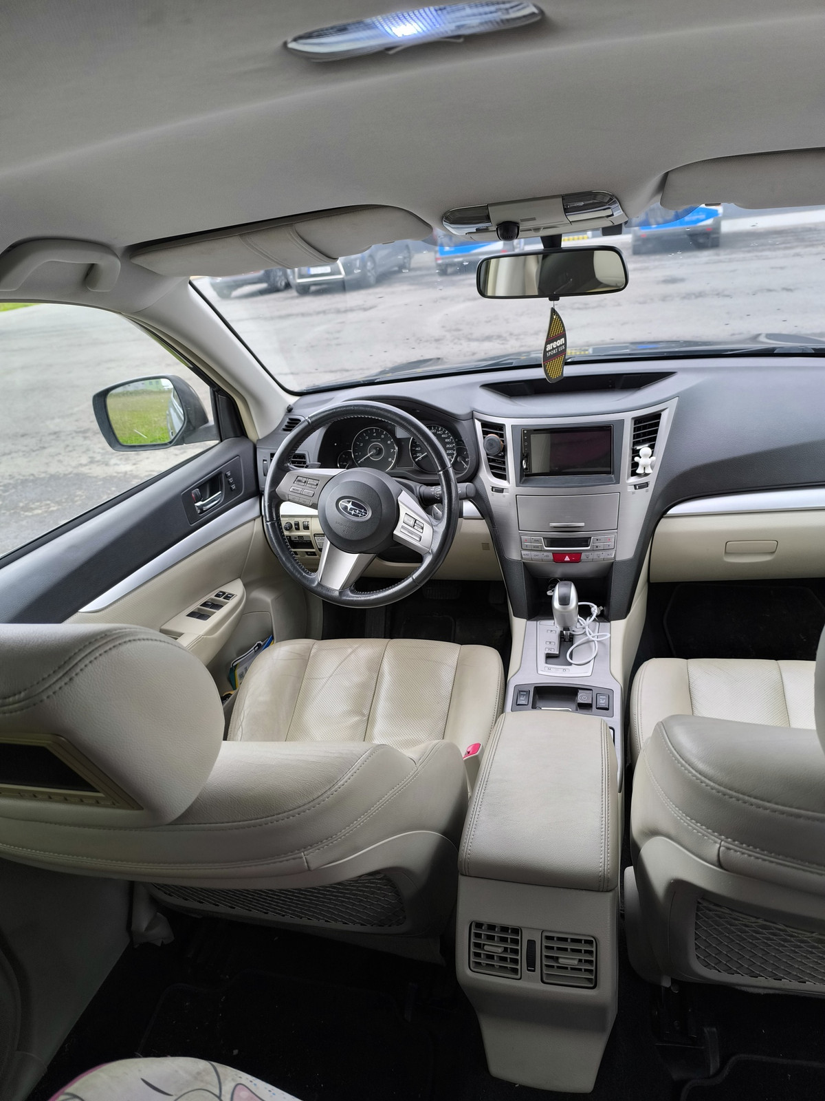 Subaru Legacy 2013, photo 7/10