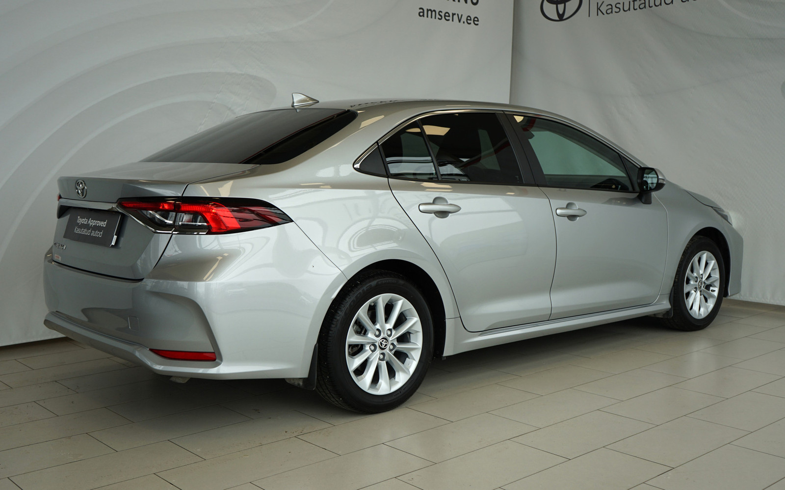 Toyota Corolla 2023, photo 2/14