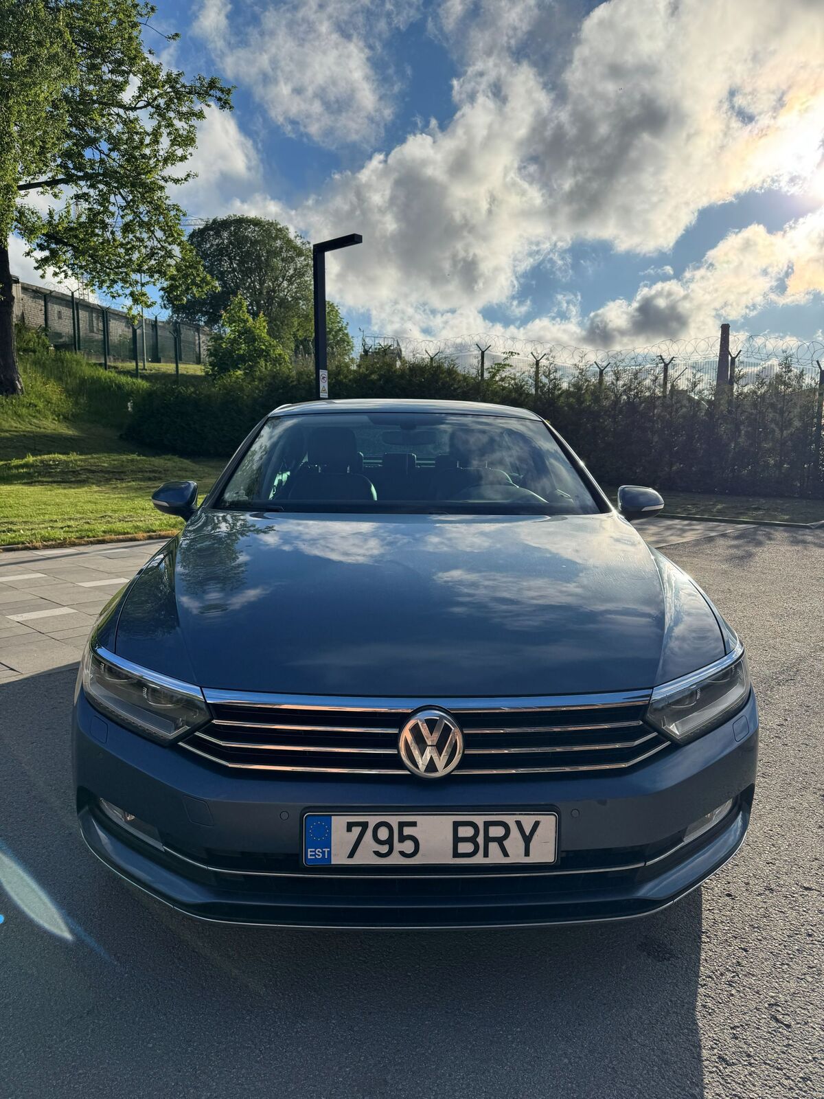 Volkswagen Passat 2016, photo 3/11