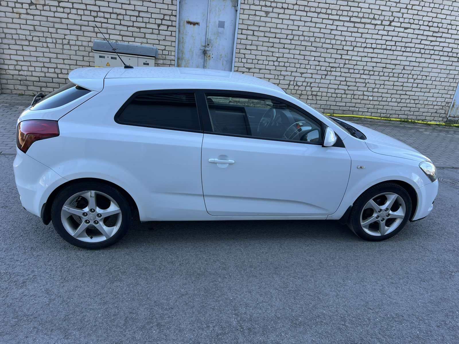 Kia cee'd / Ceed 2008, photo 5/10