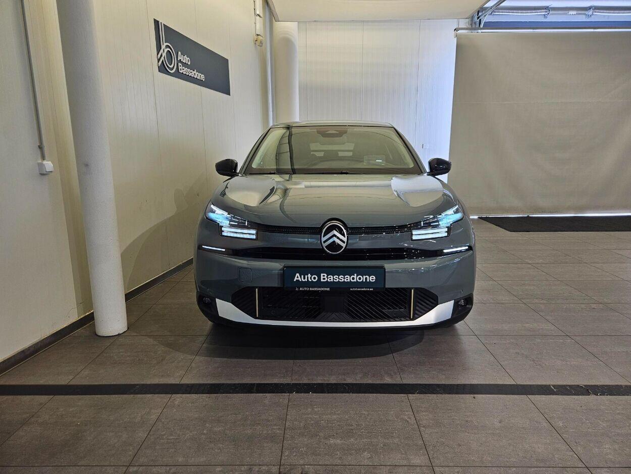 Citroën C4, photo 2/10