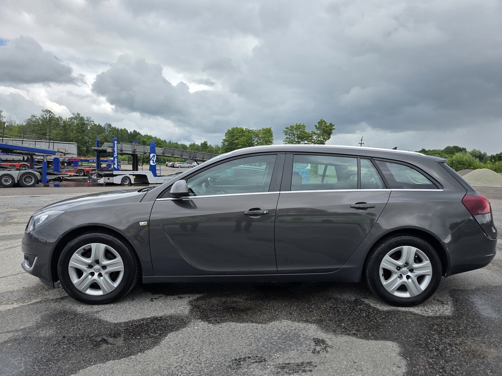 Opel Insignia 2015, photo 2/10