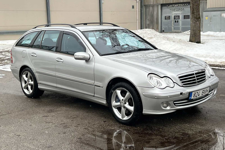 Mercedes-Benz C 220, 2005, 2.1, 110 kW, diesel, automatic, rear-wheel drive