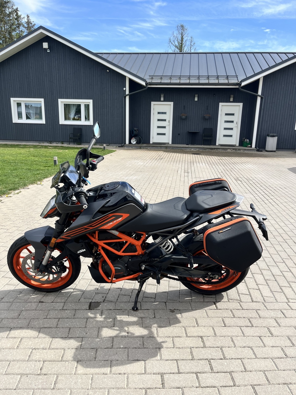 KTM 125 DUKE 2023, photo 4/6