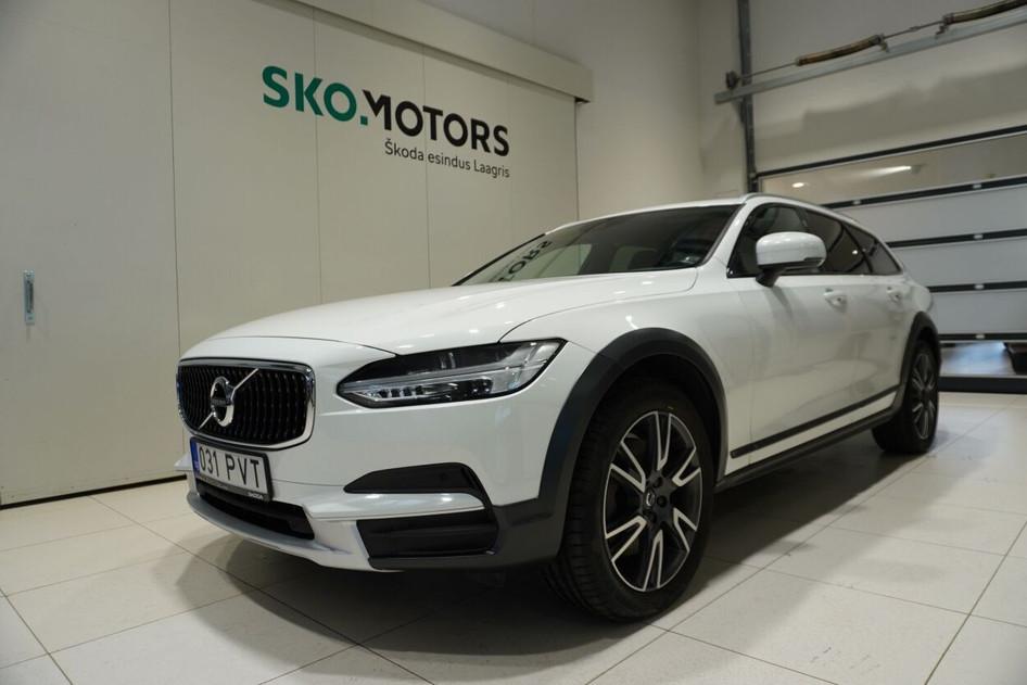 Volvo V90 Cross Country, 2019, 2.0, 140 kW, diisel, automaat, nelikvedu