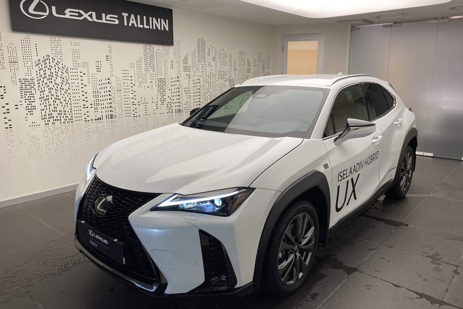 Lexus UX 300, 2025, 2.0, 112 kW, hibridas (benzinas/elektra), automatinė, priekiniai varomieji ratai