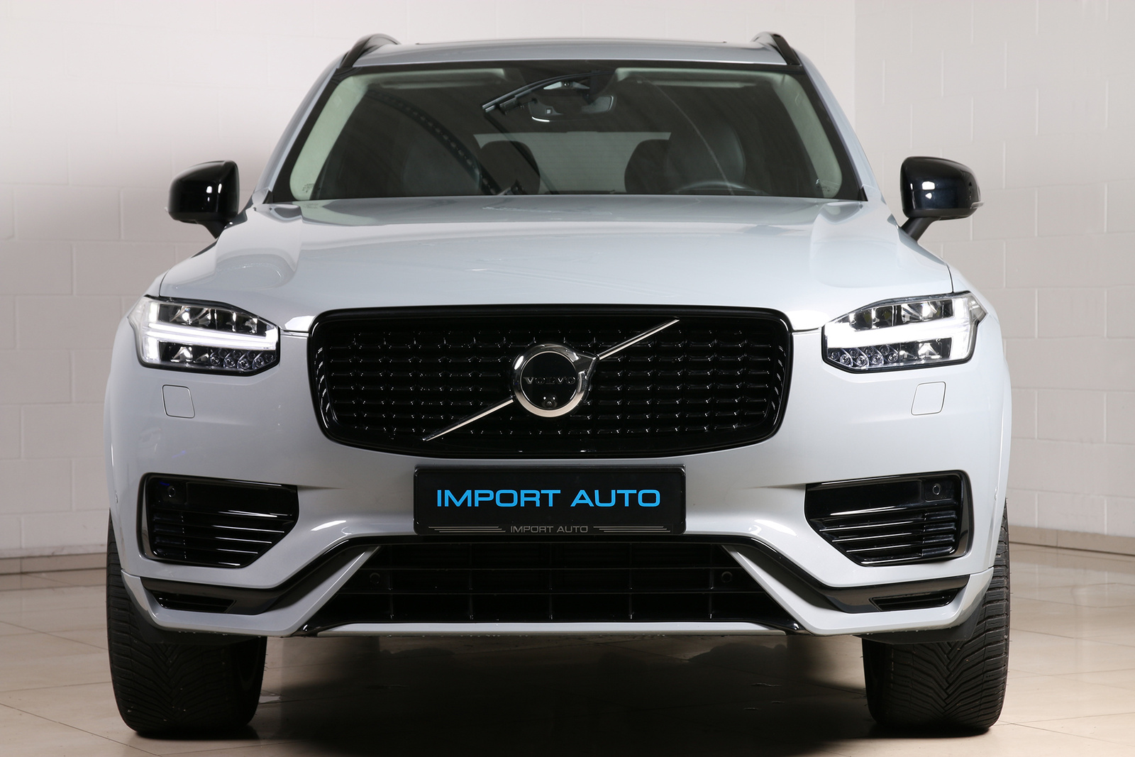 Volvo XC90 2024, photo 2/11