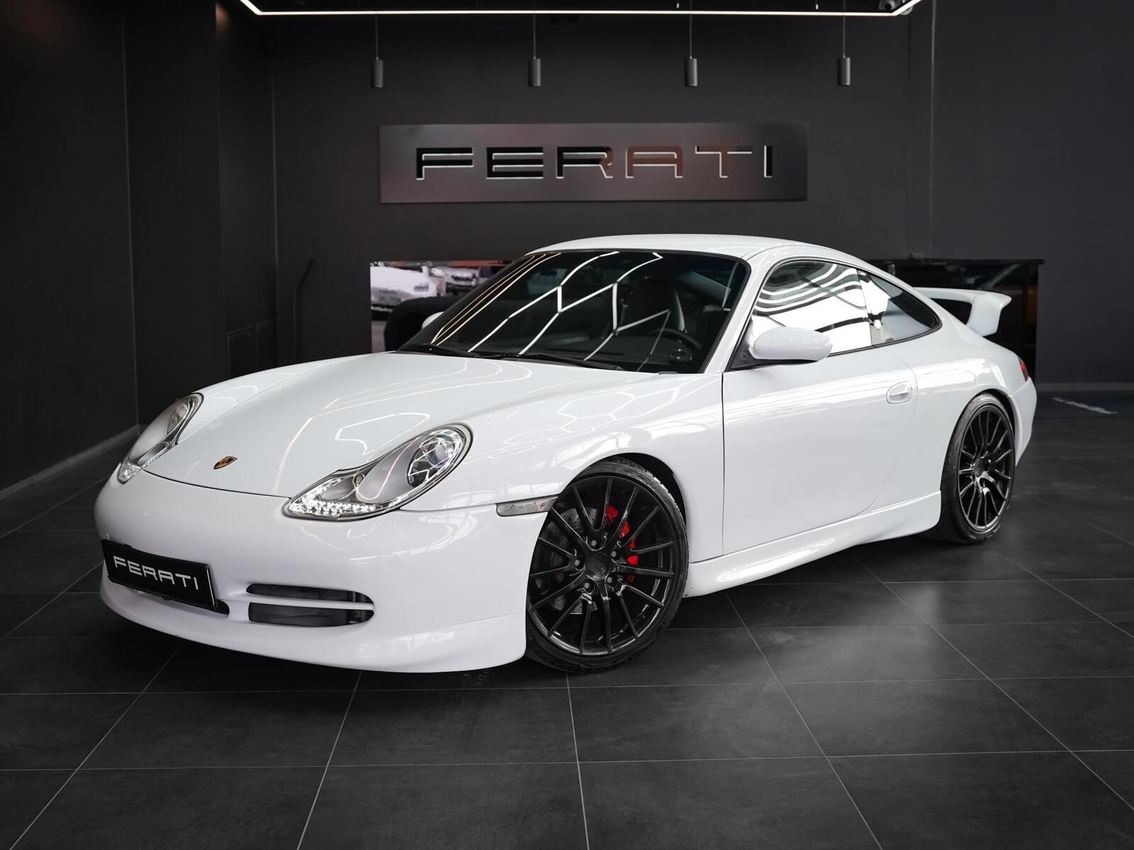 Porsche 911 Carrera 996 3.4 221kW