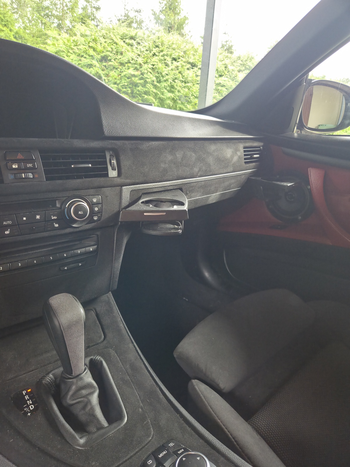 BMW 330 2011, kuva 6/8