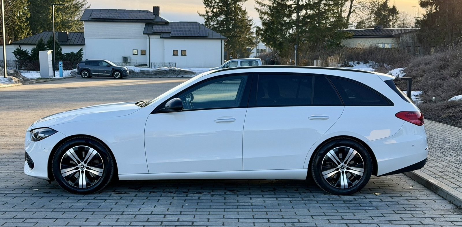 Mercedes-Benz C 220 2021, kuva 4/31