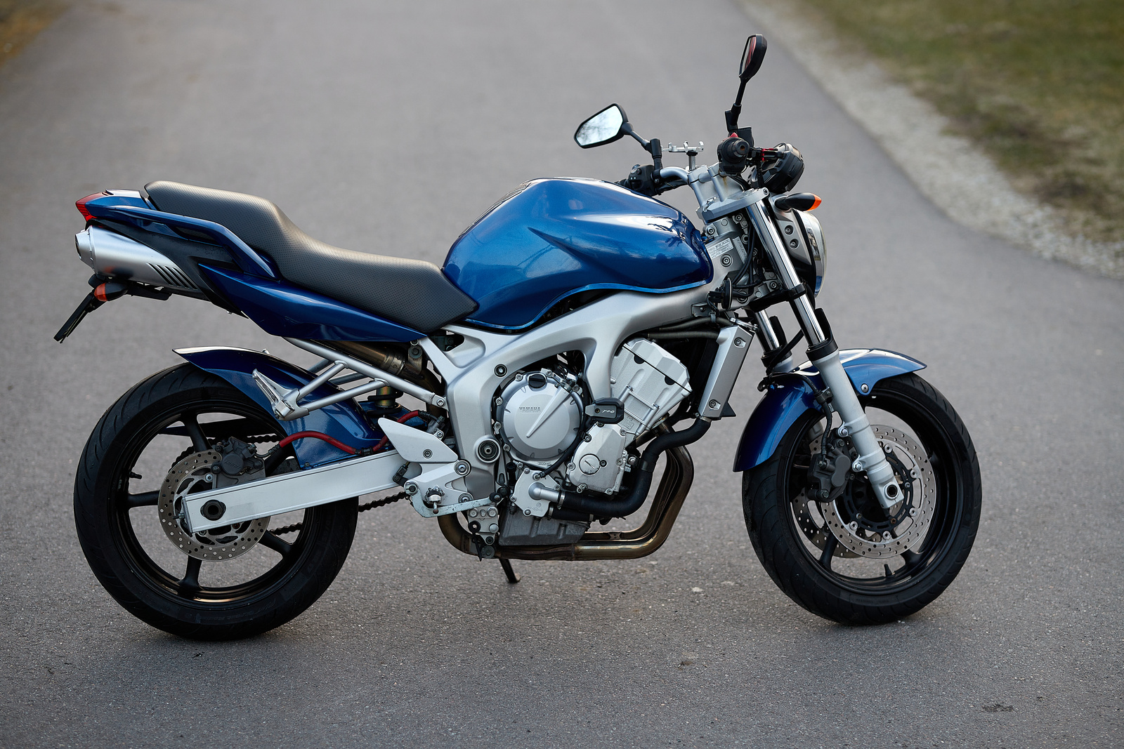 Yamaha FZ6-N 2004, photo 2/11