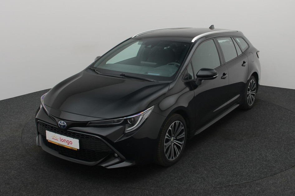 Toyota Corolla, 2019, 2.0, 132 kW, hybrid (petrol/electric), automatic, front-wheel drive