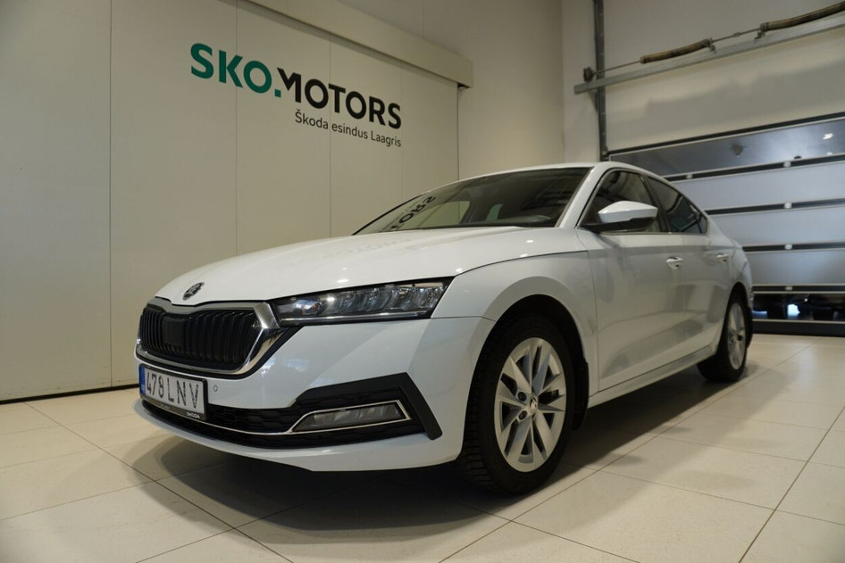 Škoda Octavia, 2023, 1.5, 110 kW, hybrid (petrol/electric), automatic, front-wheel drive