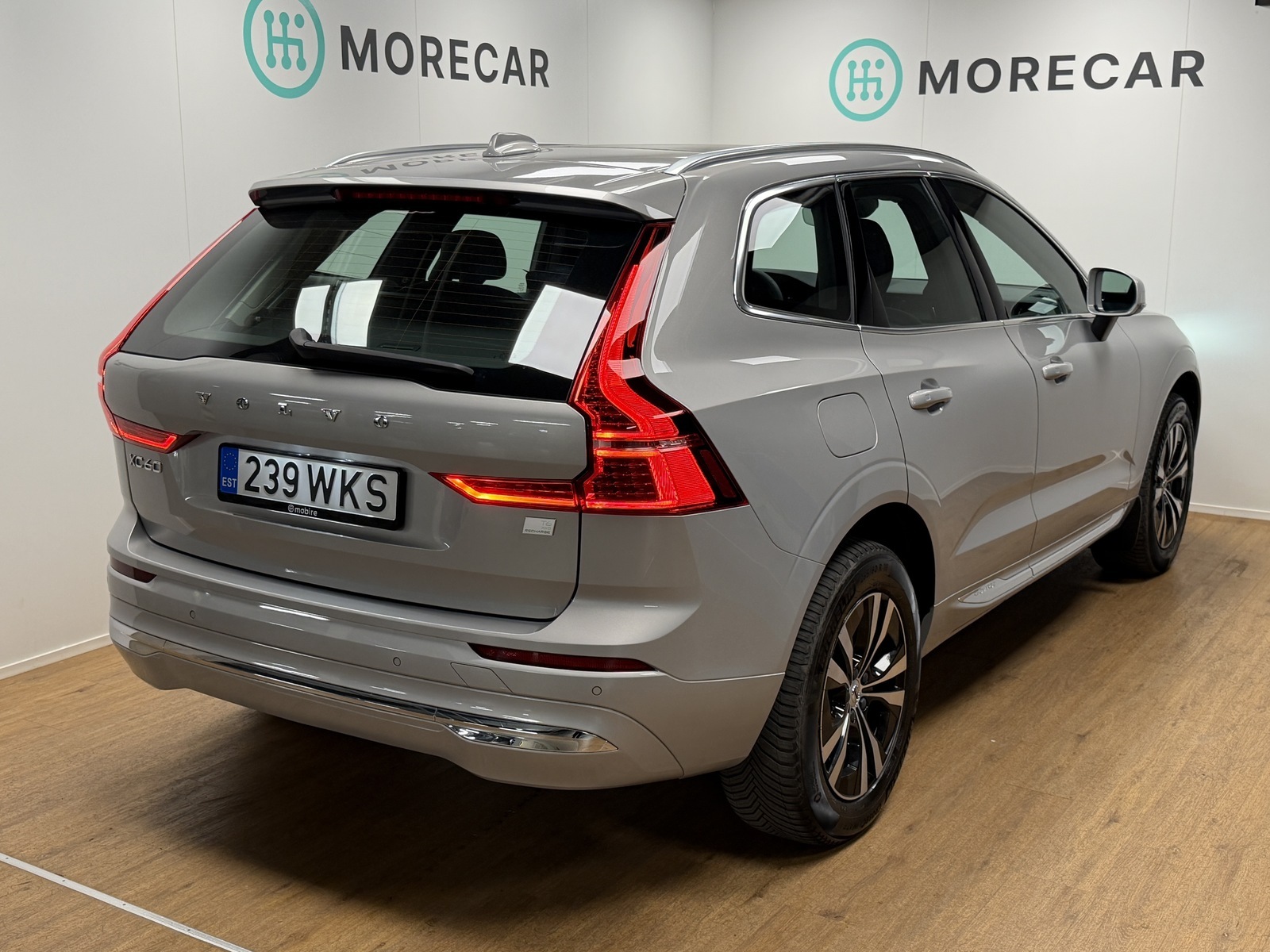 Volvo XC60 2023, photo 4/24