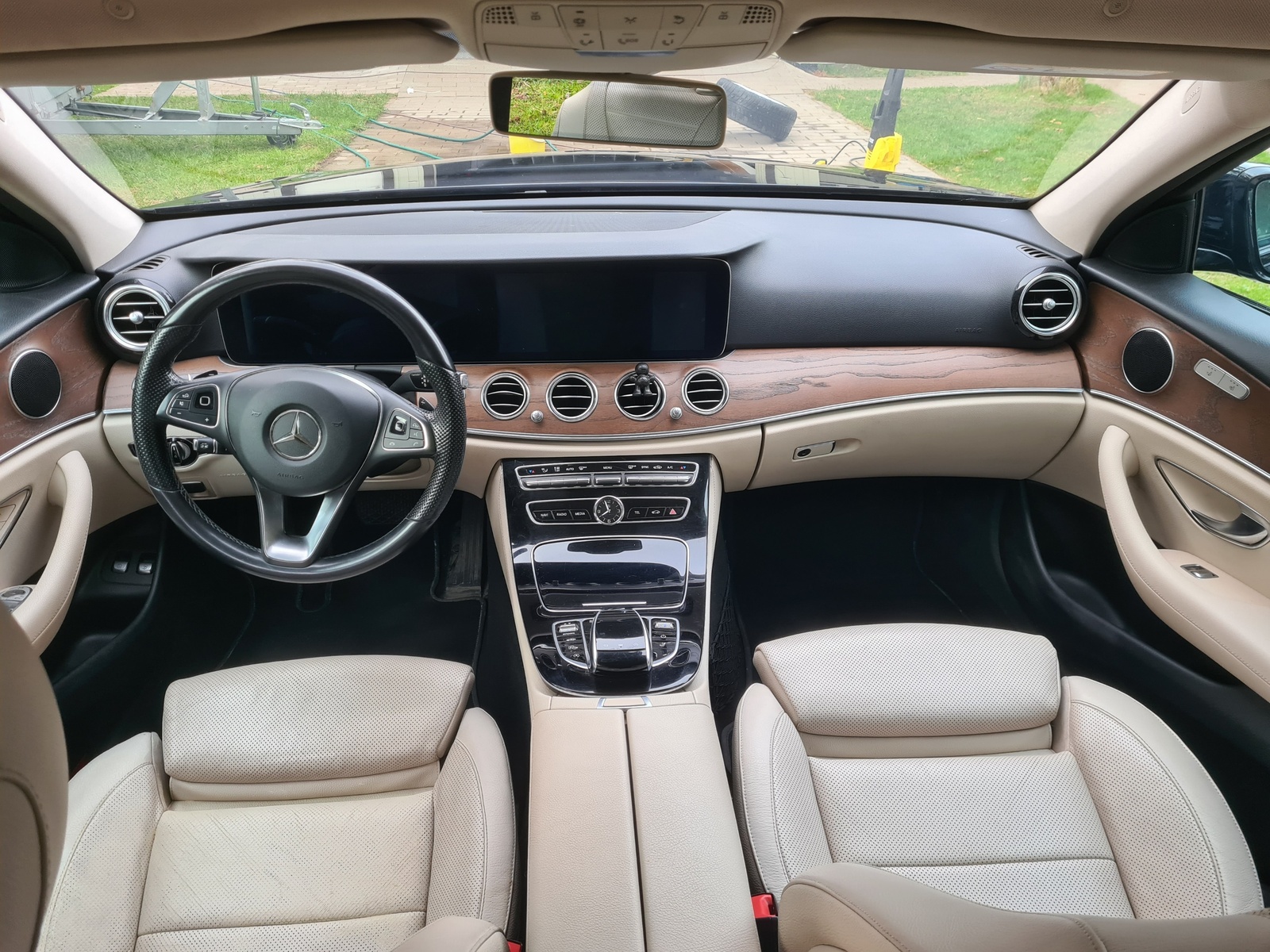 Mercedes-Benz E 220 2017, photo 5/10