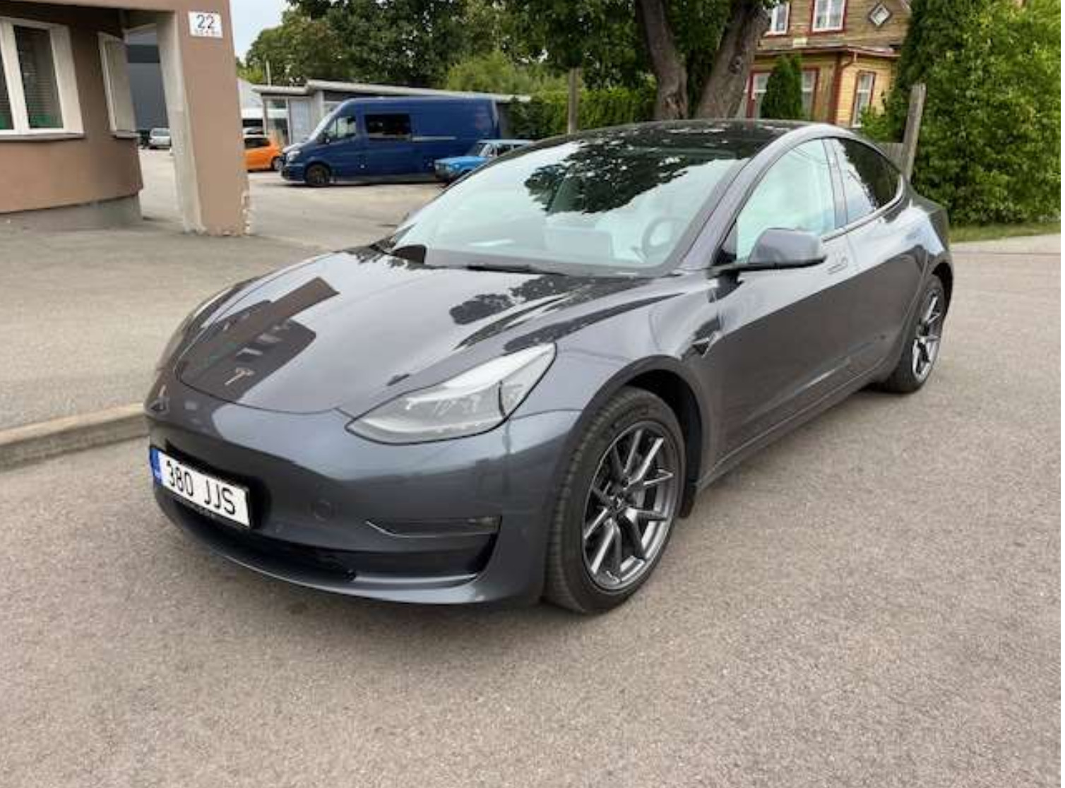 Tesla Model 3