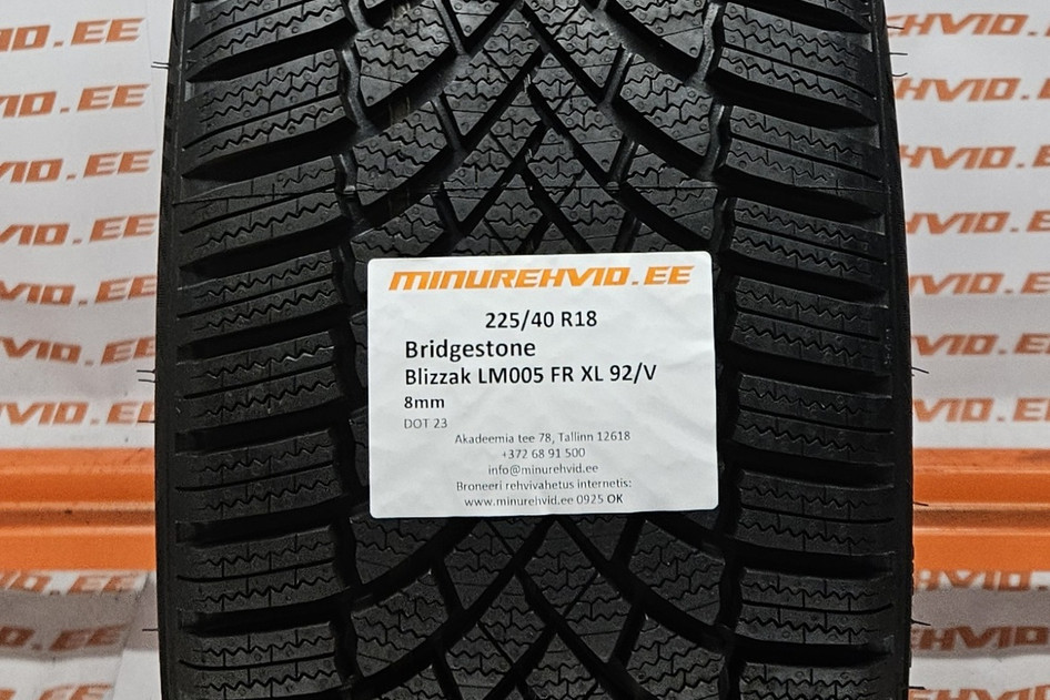Used studless winter tire 225/40R18 Bridgestone Blizzak LM005 FR XL 92/V