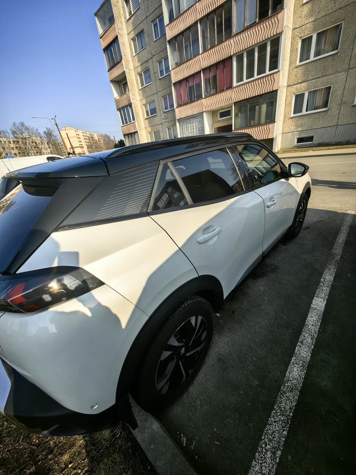 Peugeot 2008 2022, kuva 3/6