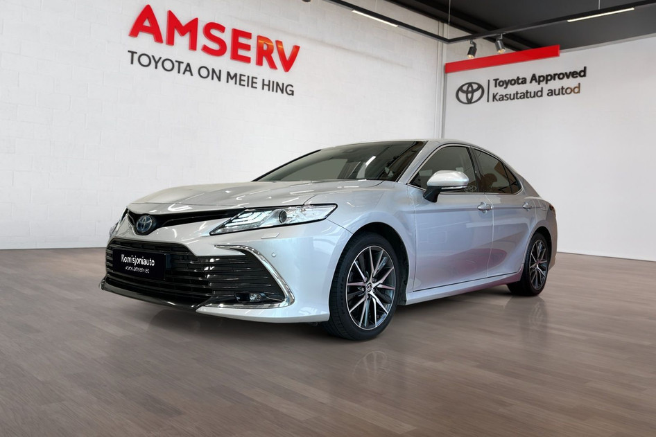 Toyota Camry, 2021, 2.5, 131 kW, гибрид (бензин/электричество), автомат, передний привод