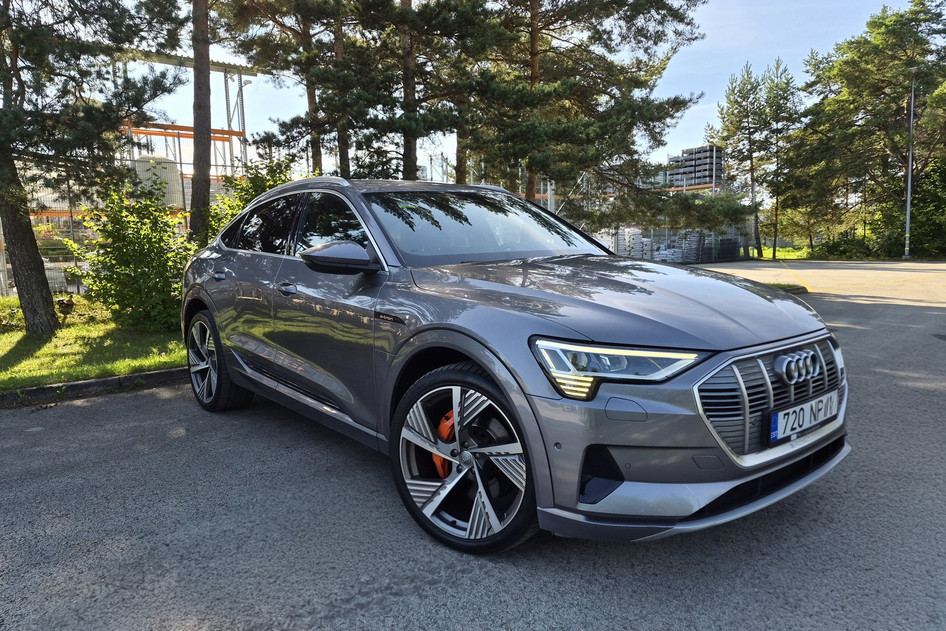 Audi e-tron, 2020, 158 kW, электричество, автомат, полный привод
