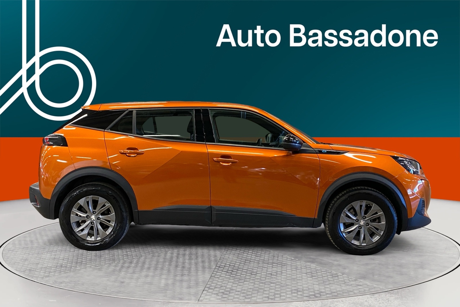 Peugeot 2008 2023, photo 6/32