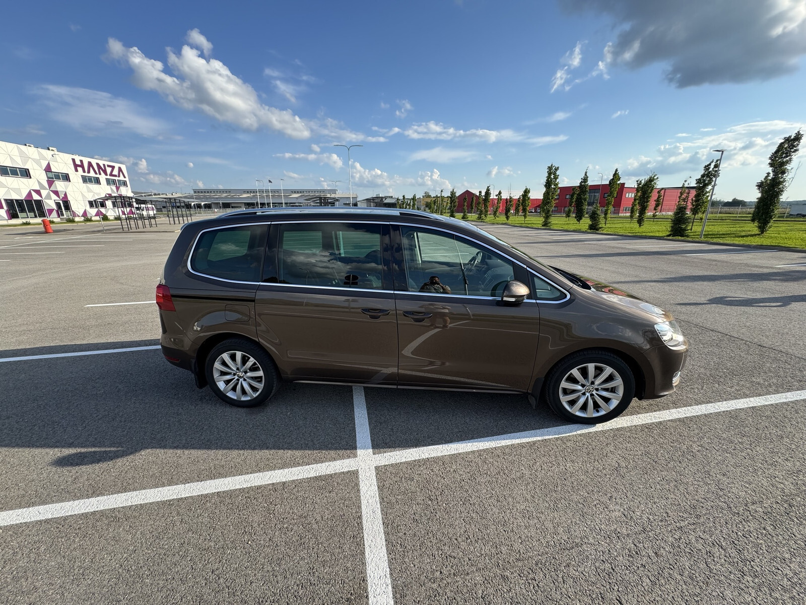 Volkswagen Sharan 2013, kuva 4/13