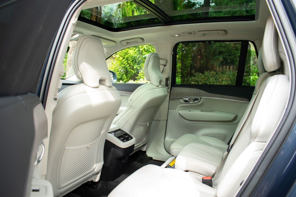 Volvo XC90 2022, photo 4/10