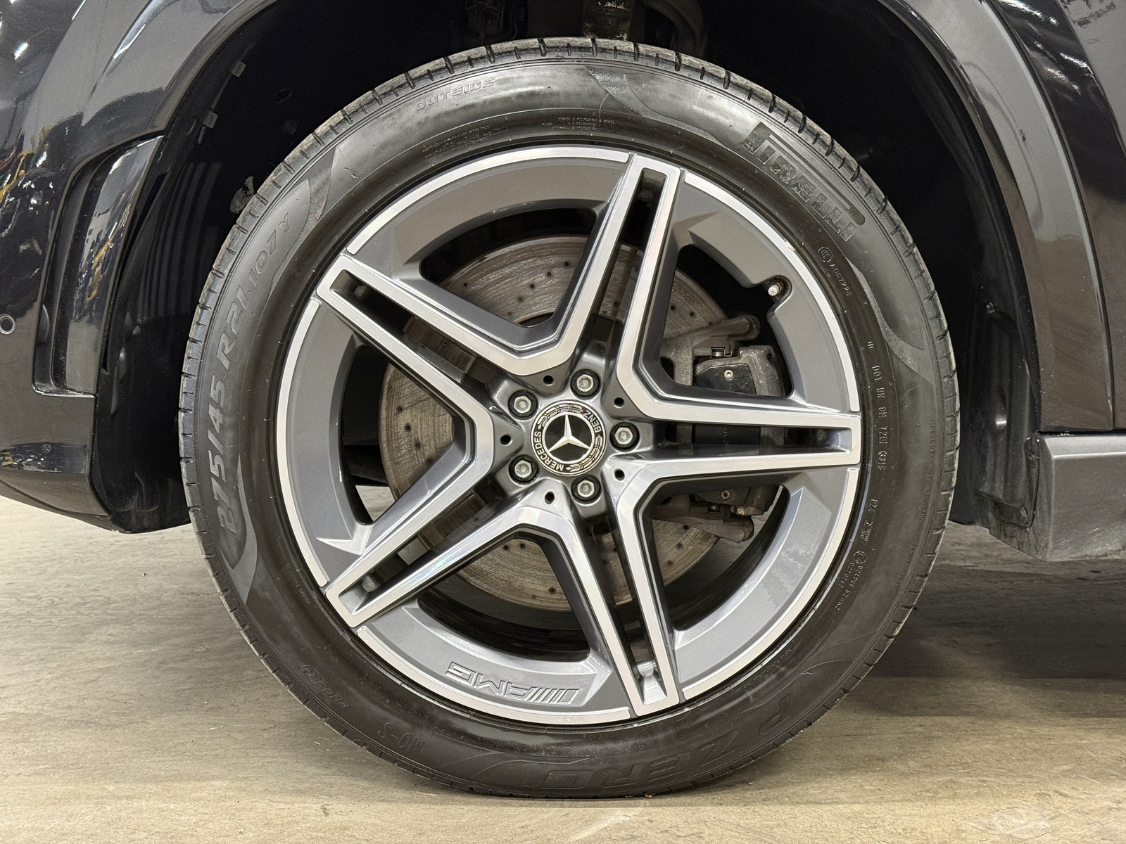 Mercedes-Benz GLS 400 2020, photo 5/10