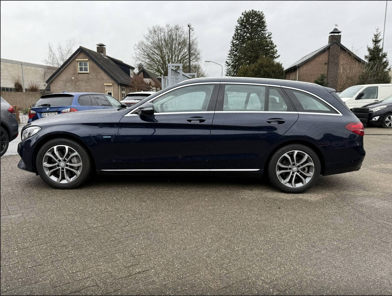 Mercedes-Benz C 350 2016, photo 5/11
