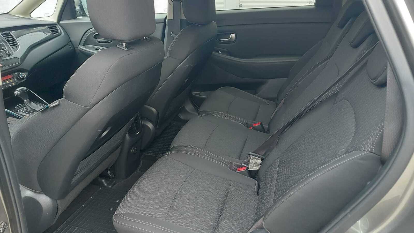 Kia Carens 2017, photo 2/10