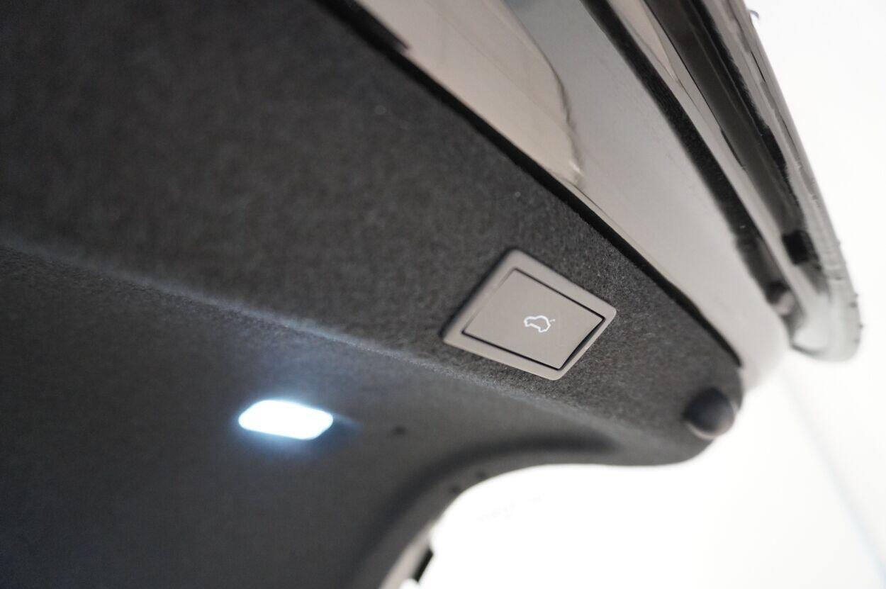 Škoda Superb 2025, photo 7/29