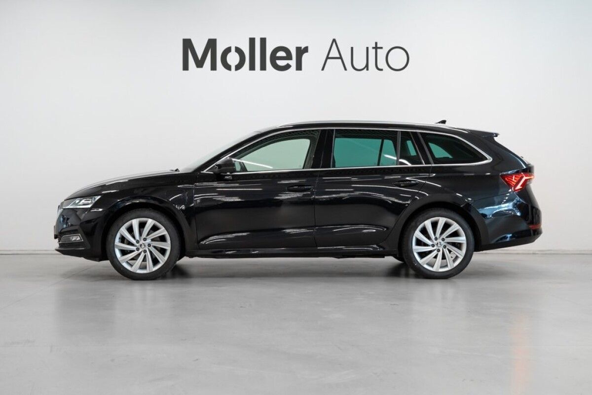 Škoda Octavia 2022, photo 6/34