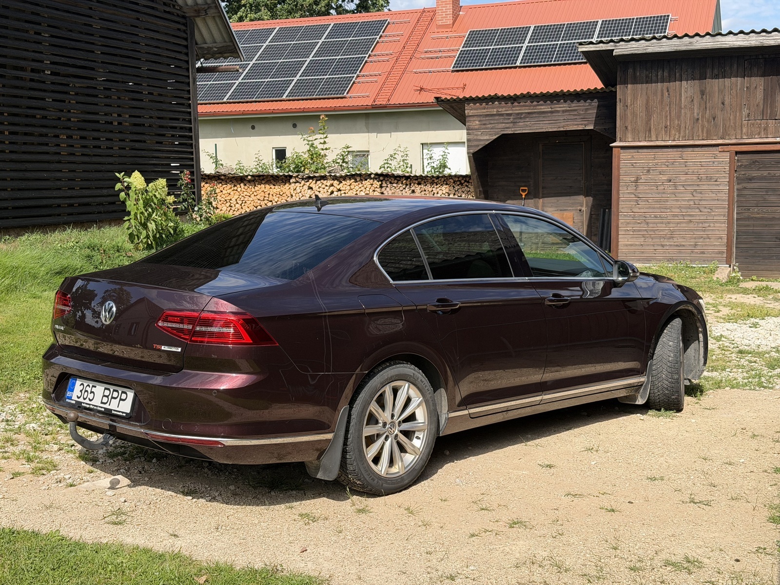 Volkswagen Passat 2015, kuva 2/9