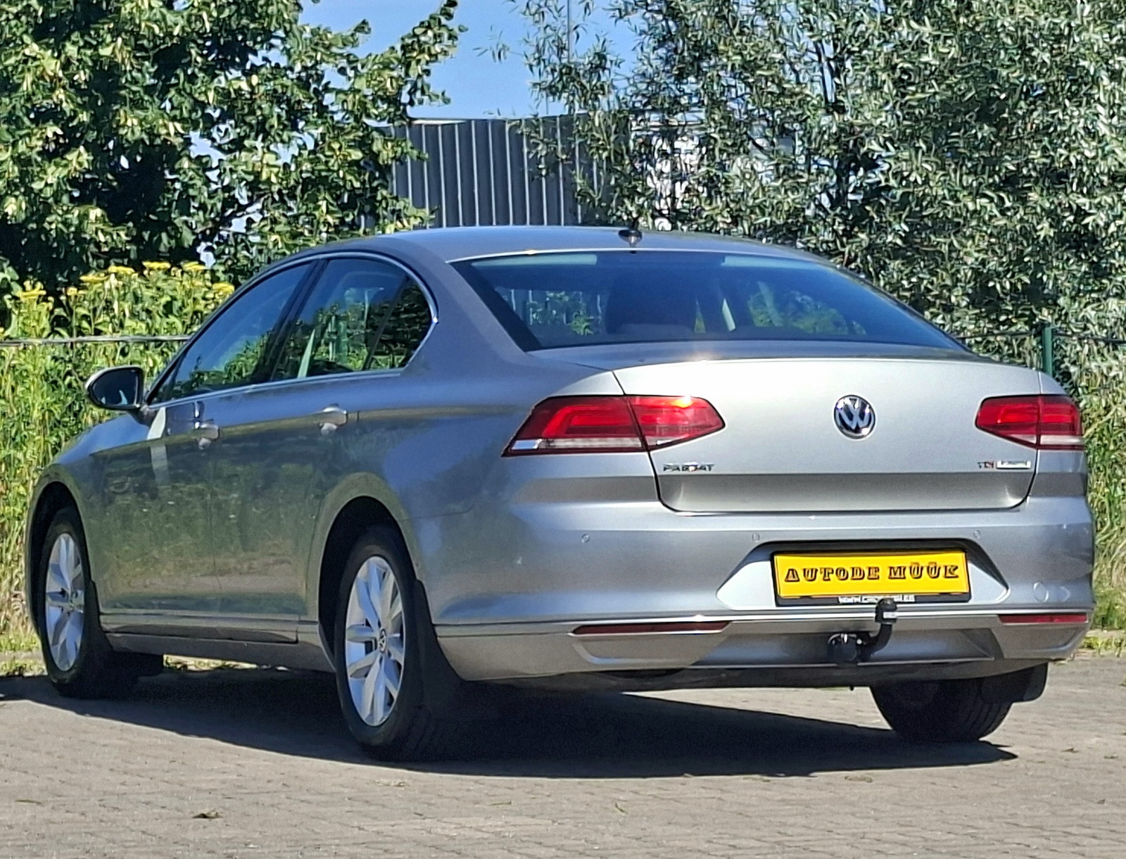 Volkswagen Passat 2016, photo 3/21