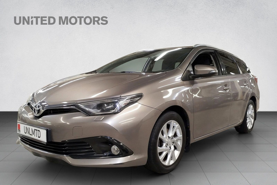 Toyota Auris, 2016, 1.6, 97 kW, bensiin, automaat, esivedu