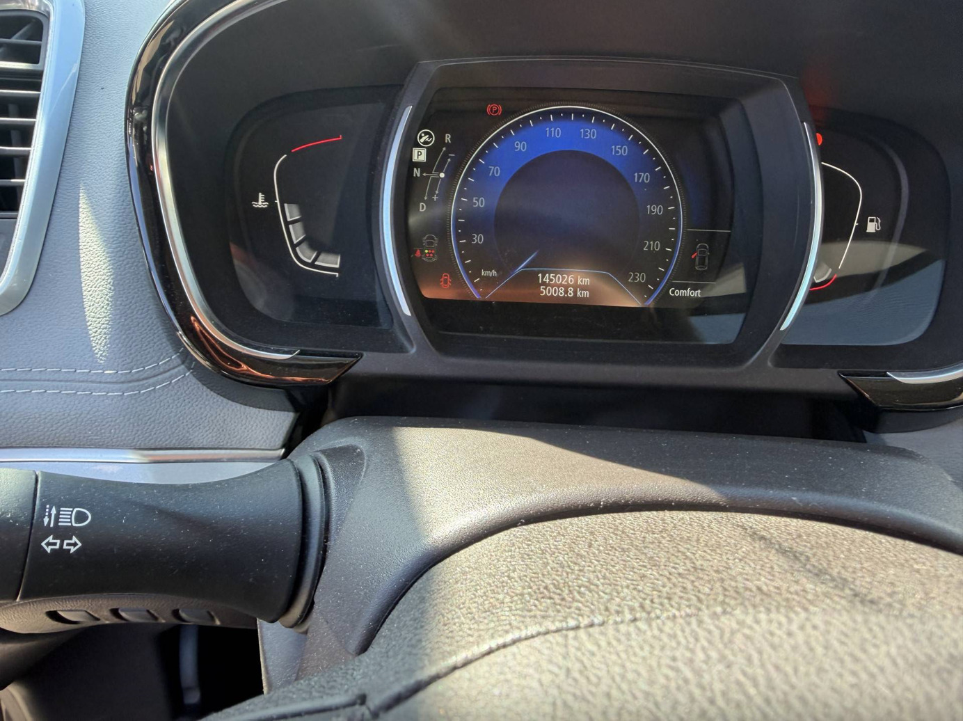 Renault Espace 2015, photo 5/6