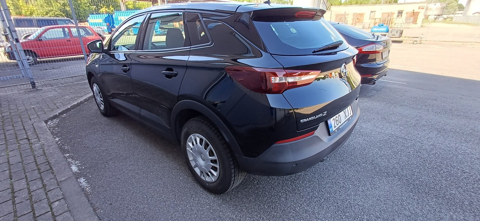 Opel Grandland X 2019, kuva 3/10