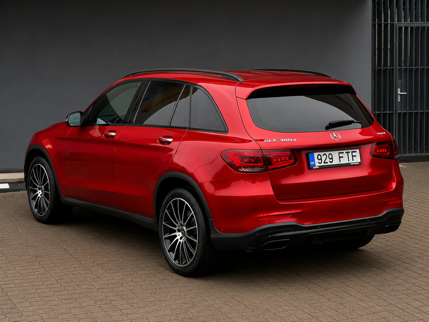 Mercedes-Benz GLC 300 AMG 2022, kuva 3/10