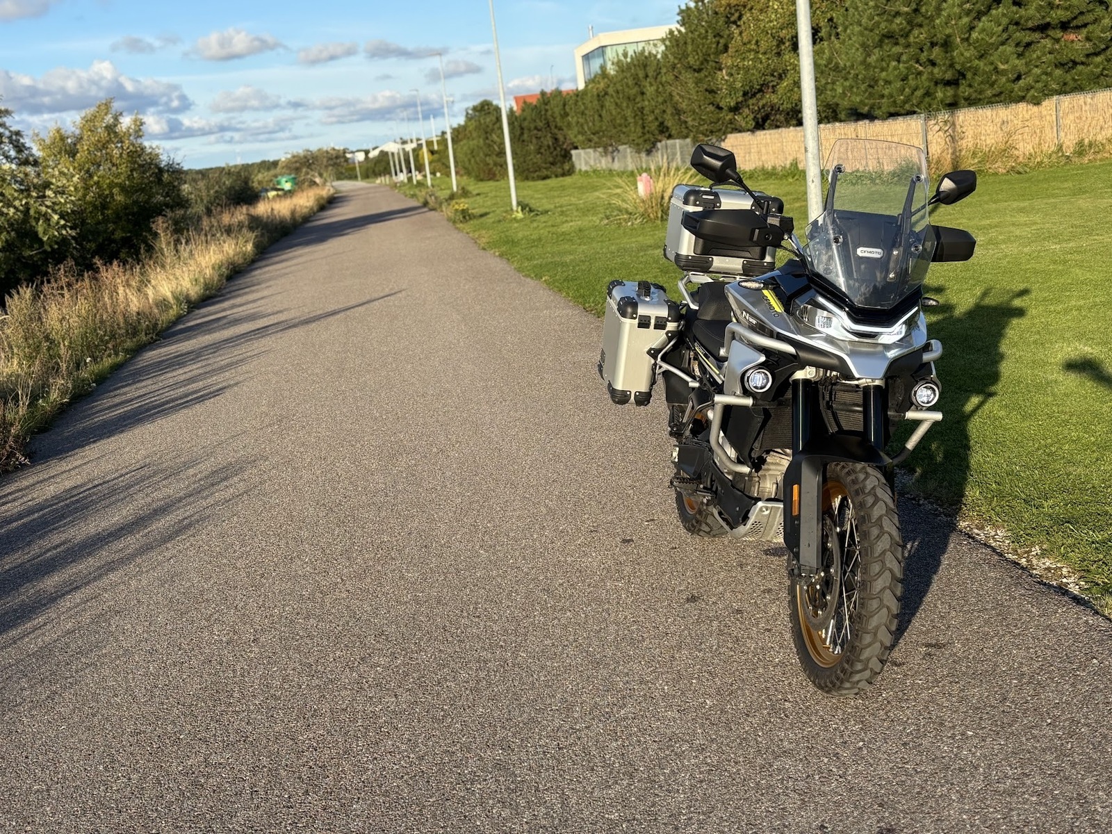 CFMoto 800MT 2022, kuva 3/11