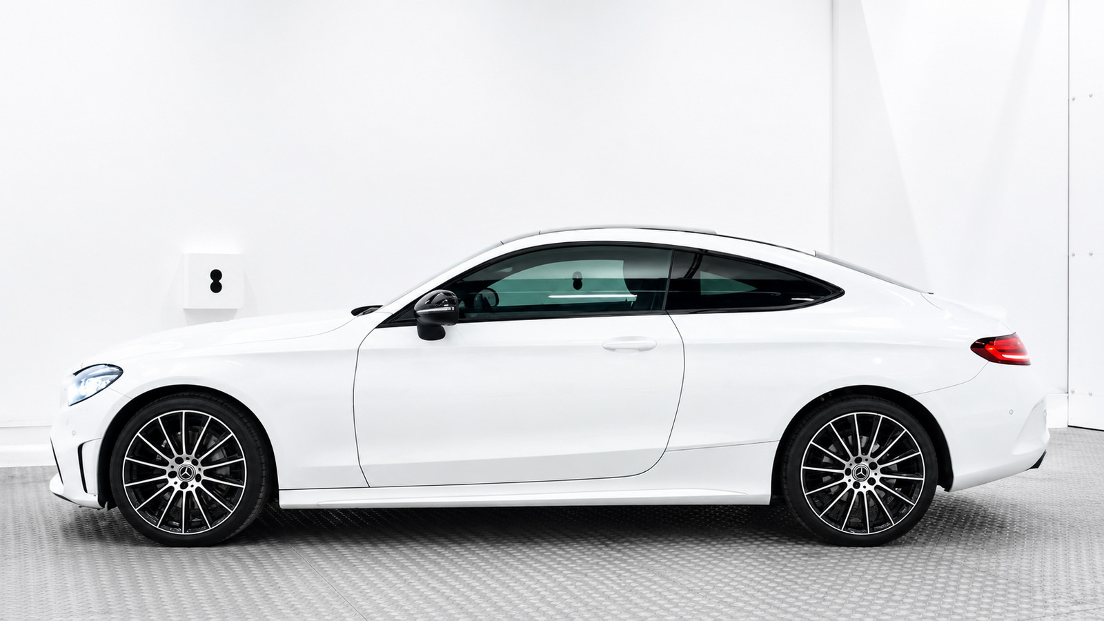 Mercedes-Benz C 220 2019, kuva 4/6