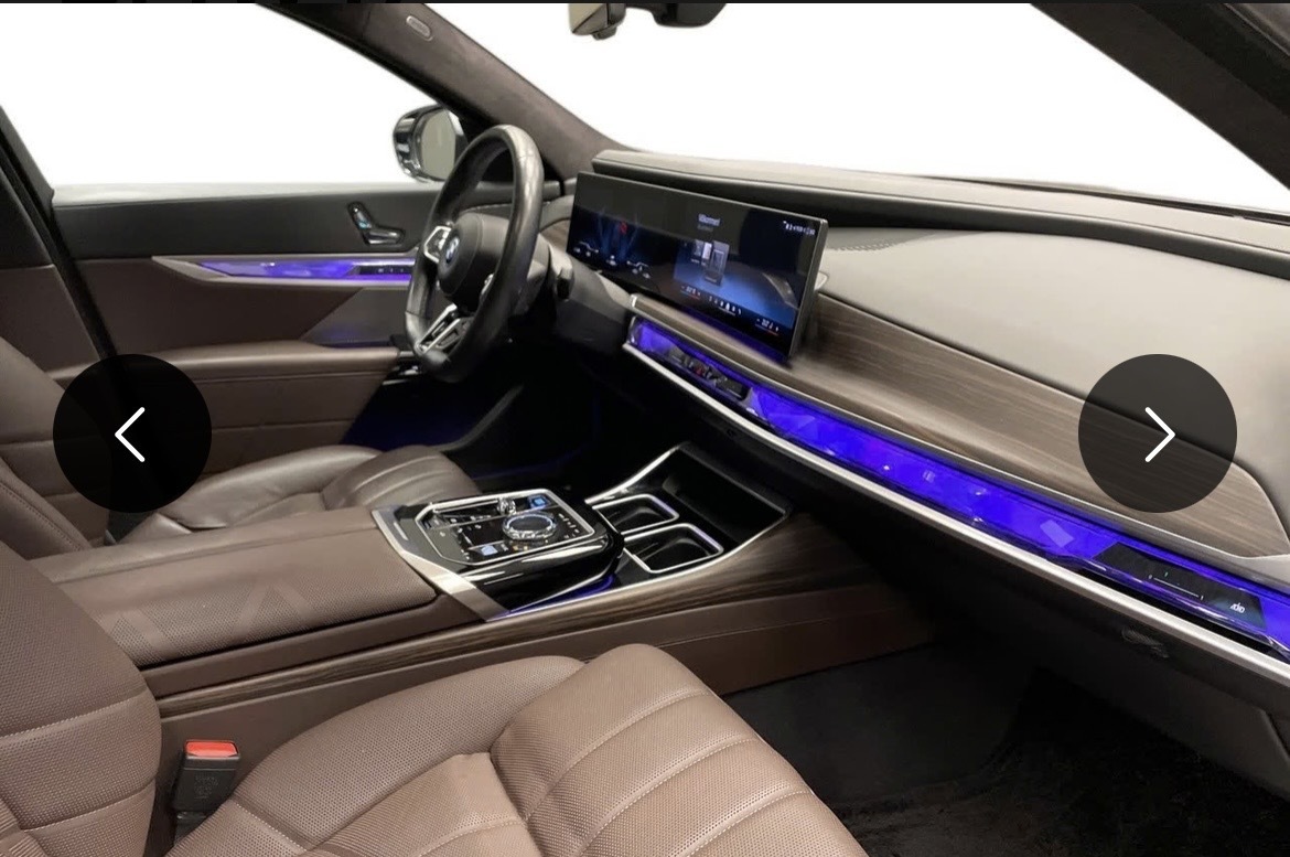 BMW i7 2023, photo 6/10
