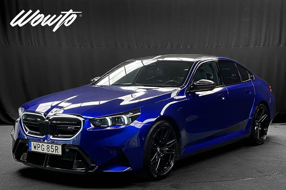 BMW M5, 2024, 4.4, 535 kW, hibrīds (benzīns/elektrība), automātiskā, pilnpiedziņa