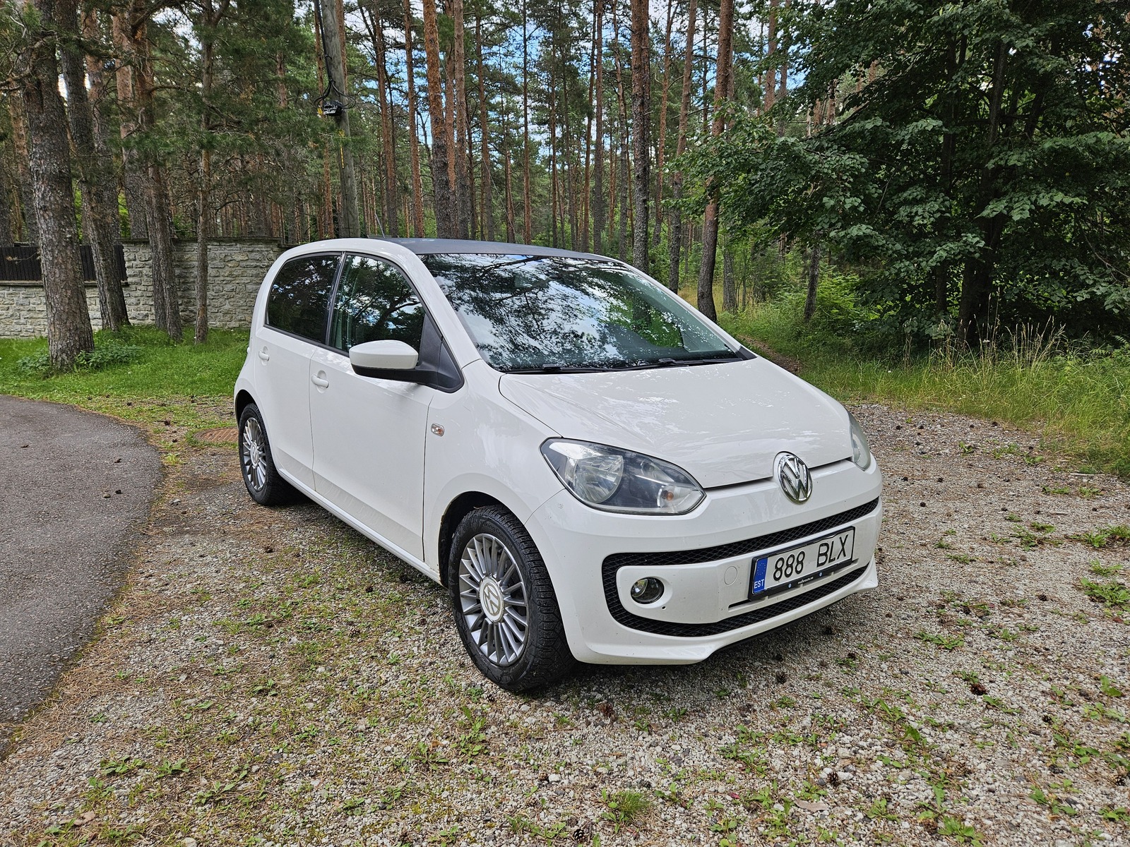 Volkswagen up!
