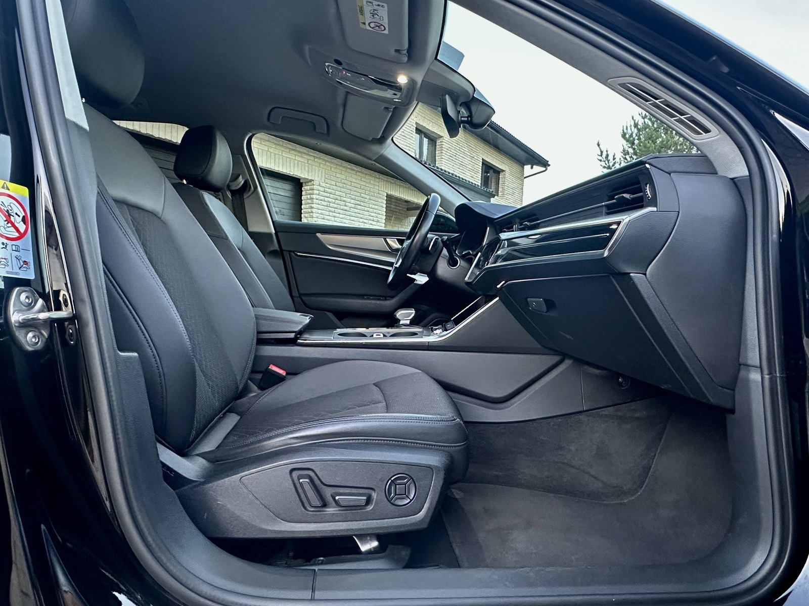 Audi A6 2020, photo 5/10