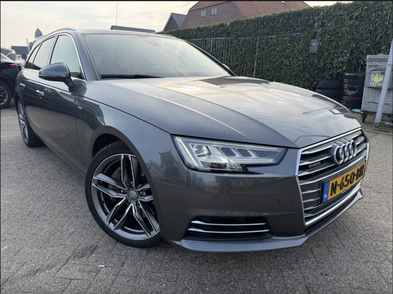 Audi A4
