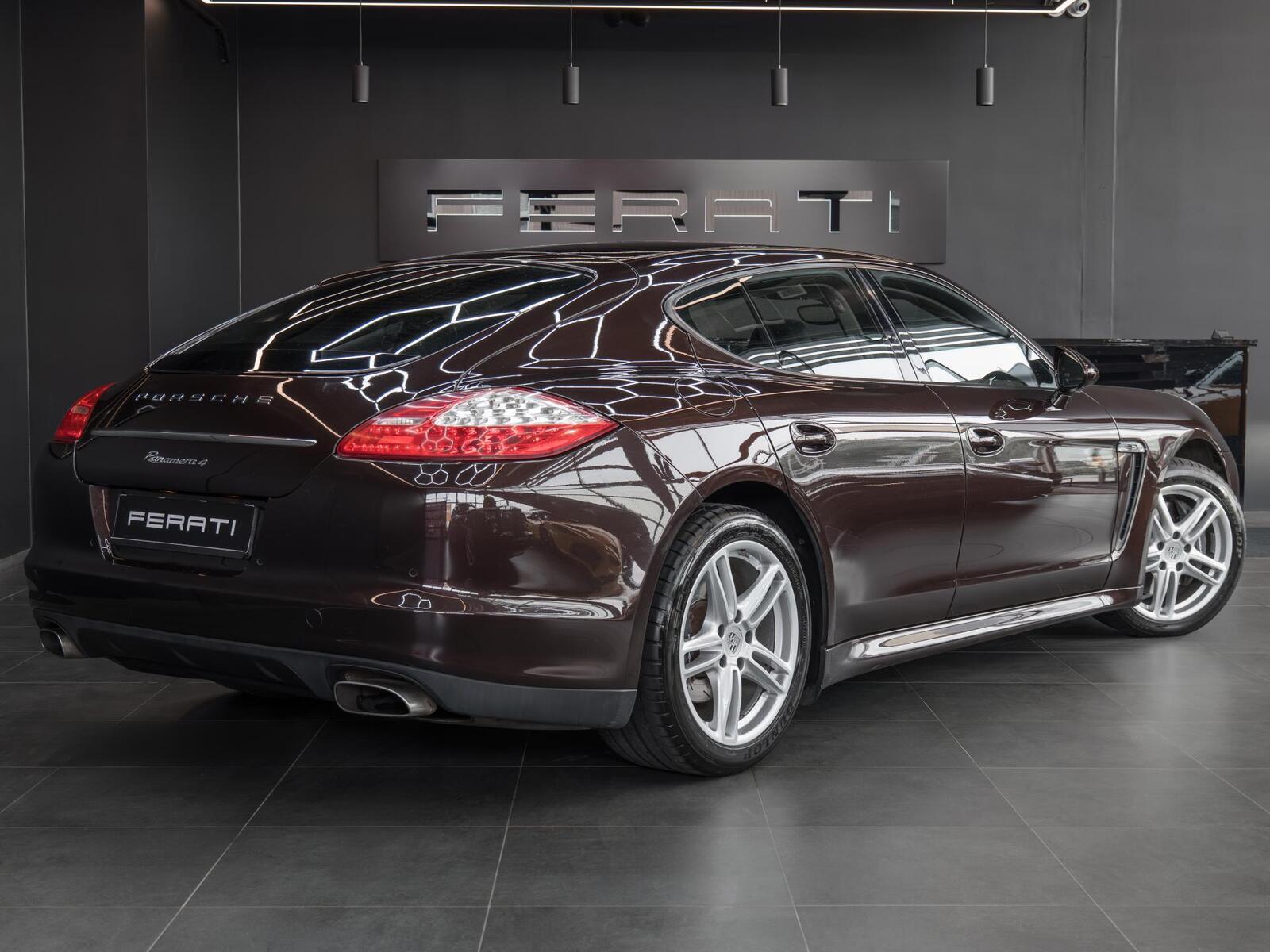 Porsche Panamera 4 2012, photo 3/10
