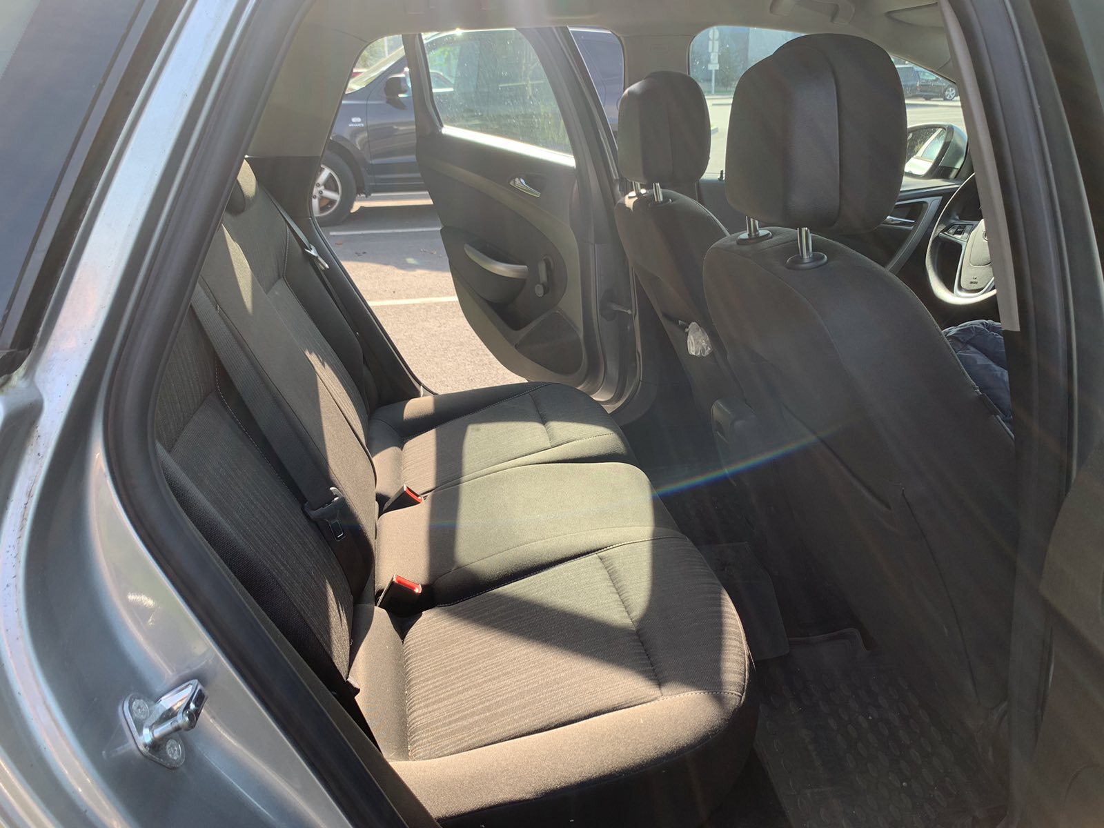 Opel Astra 2011, kuva 5/6