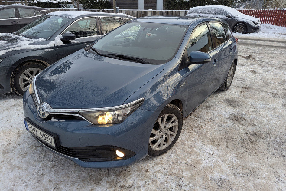Toyota Auris, 2018, 1.8, 73 kW, hübriid (bensiin/elekter), automaat, esivedu