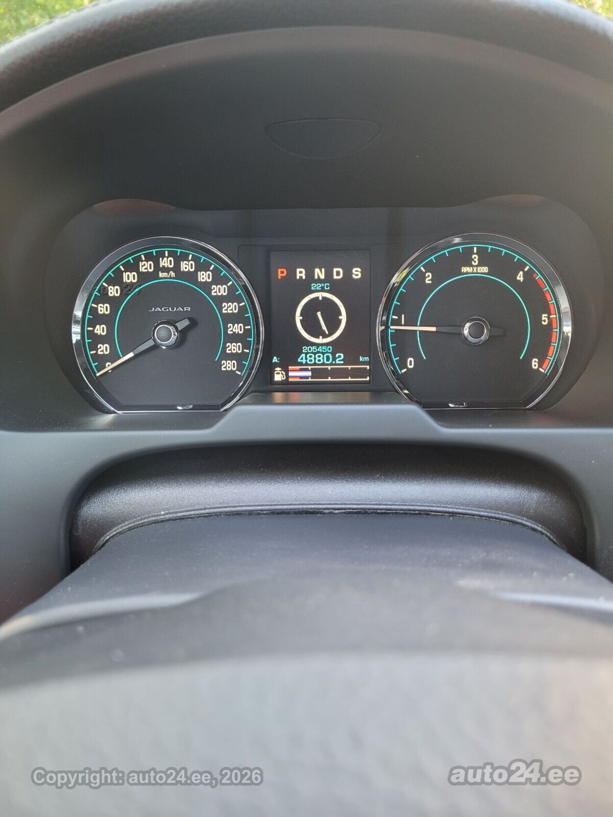 Jaguar XF 2015, photo 7/9